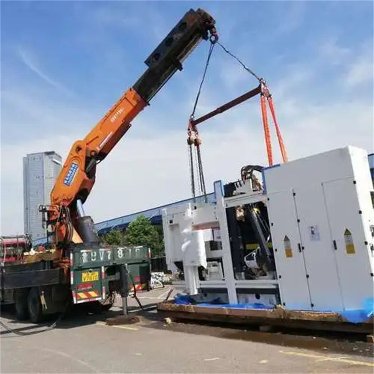 梁山附近小吊车联系方式|8-16吨|本地及时服务