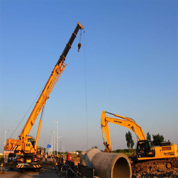 梁山25吨吊车吊8吨,最远吊多少米